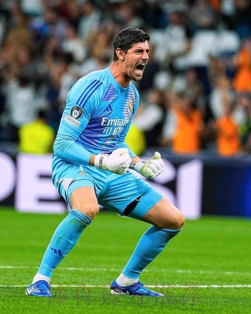 库尔图瓦社媒:比赛还没结束 但我们胜利当之无愧